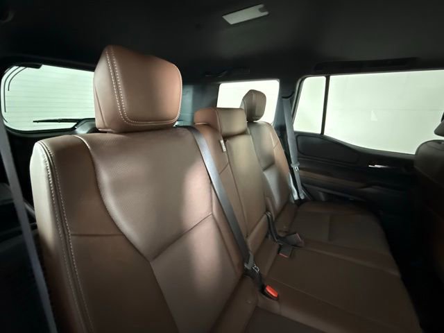 Used 2025 Toyota Land Cruiser image 28