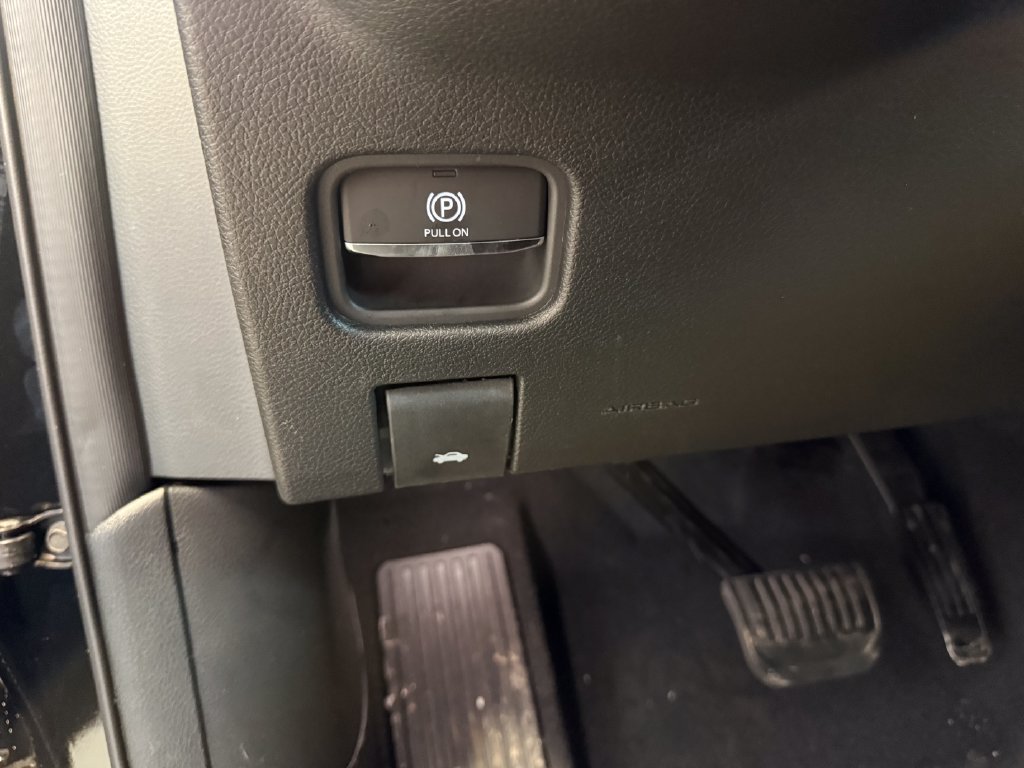 New 2026 Jeep Grand Cherokee Altitude AWD/4WD image 15