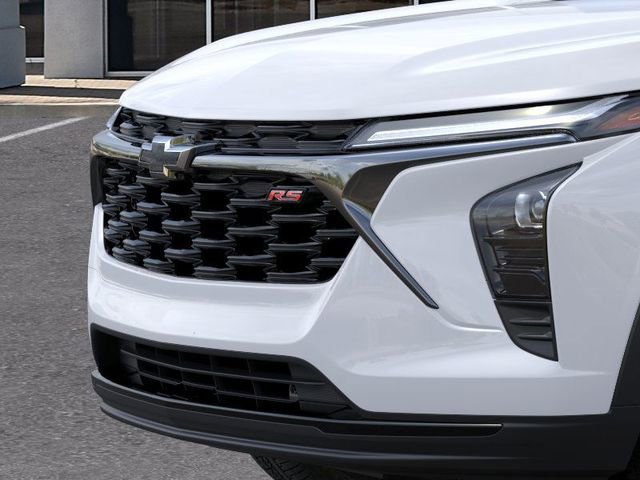 Used 2026 Chevrolet Trax RS w/ Driver Confidence Package image 13