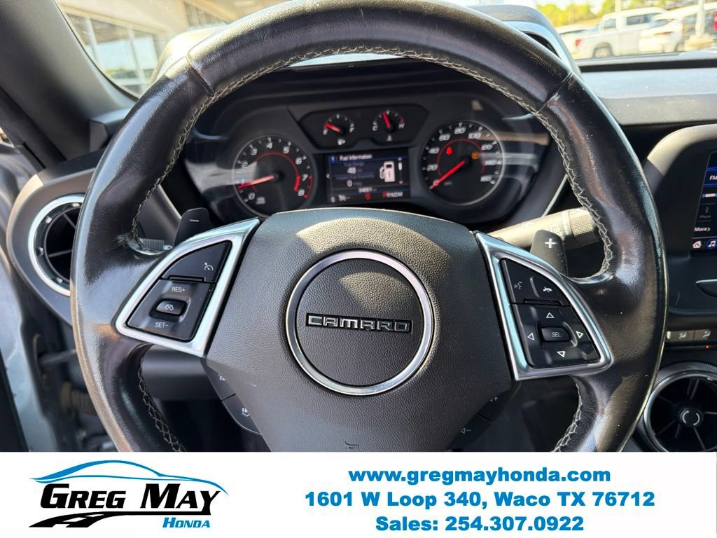 Used 2020 Chevrolet Camaro LT RWD image 17