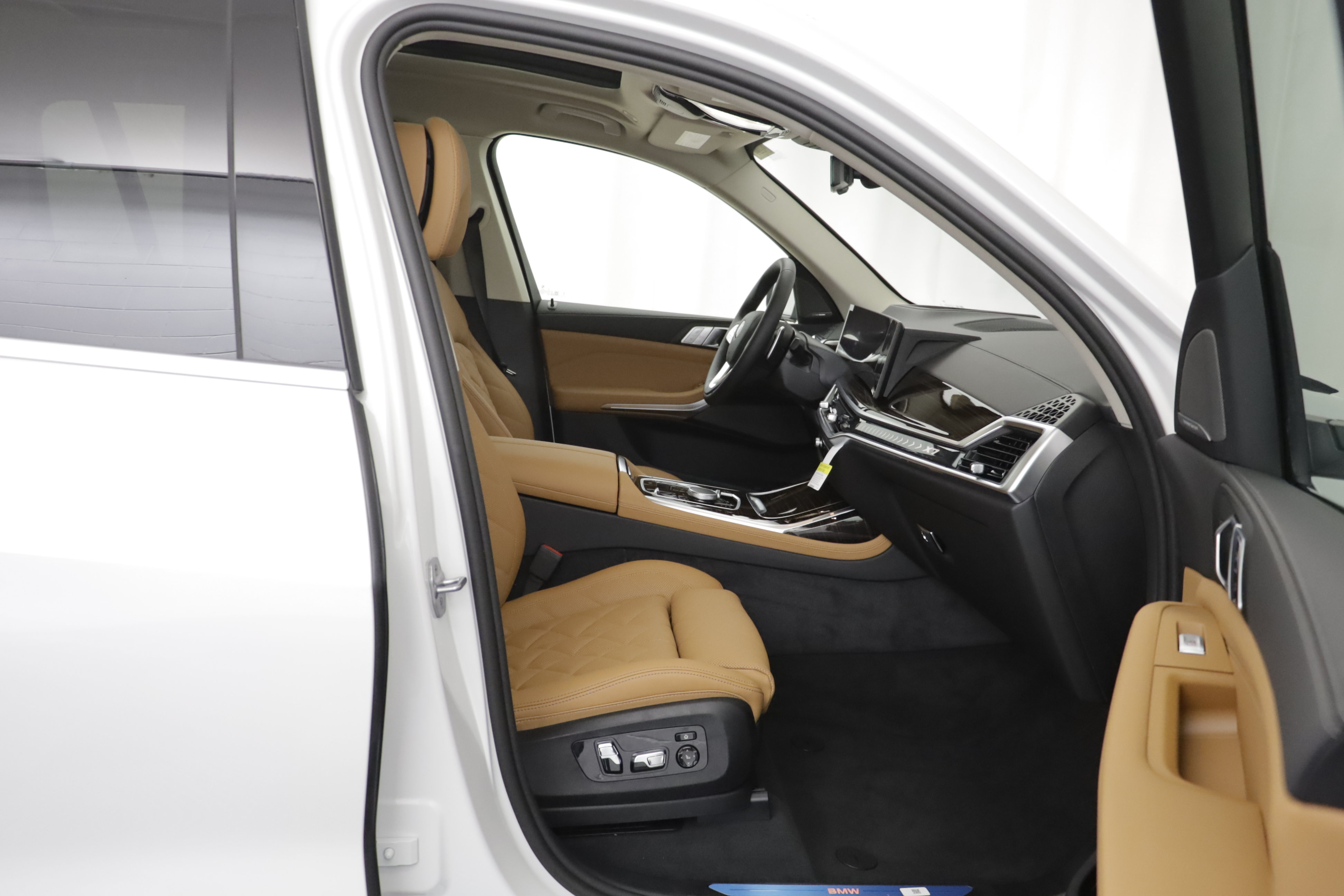 New 2027 BMW X7 xDrive40i AWD/4WD image 22