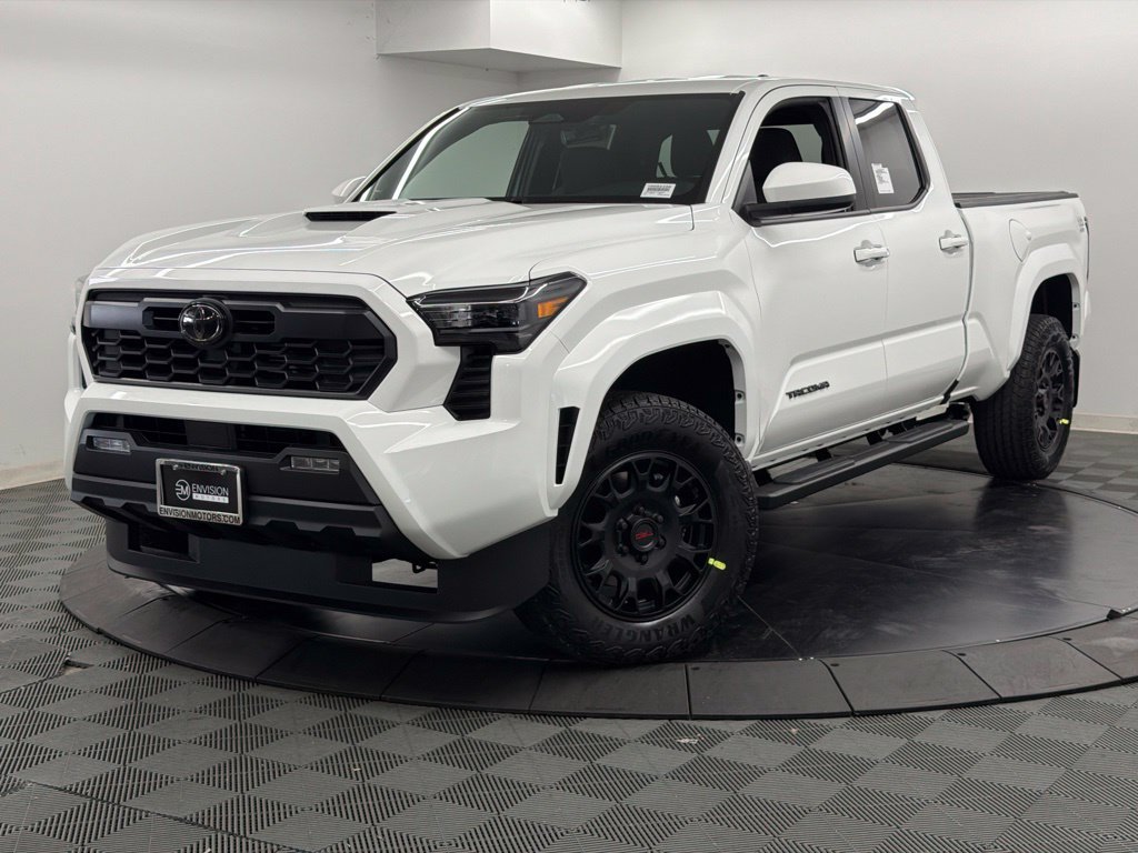 New 2026 Toyota Tacoma TRD Sport RWD image 2