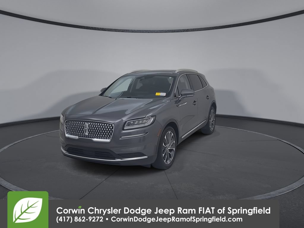 Used 2023 Lincoln Nautilus Reserve AWD/4WD image 6