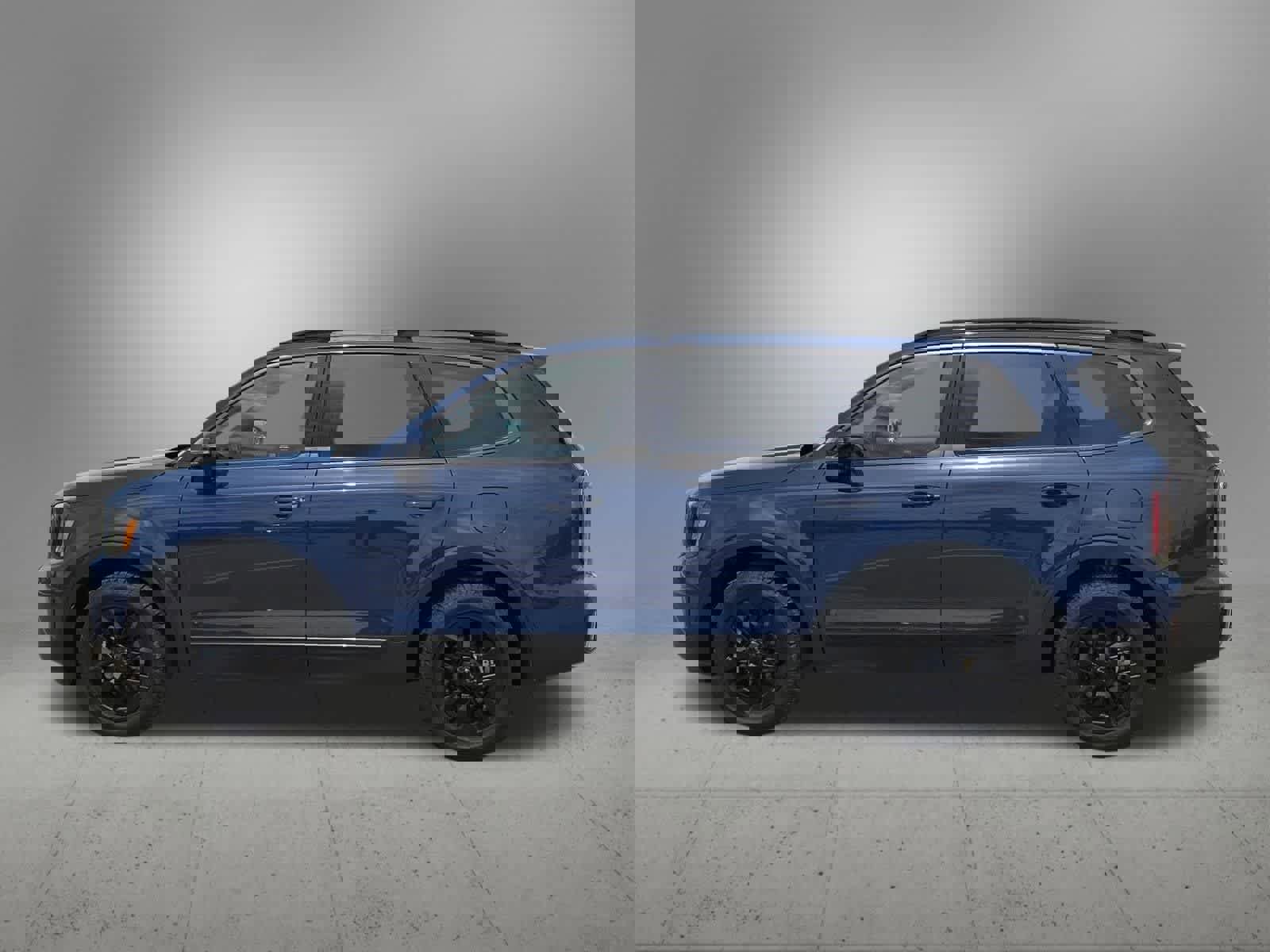 Certified 2025 Kia Telluride SX Prestige X-Pro image 3