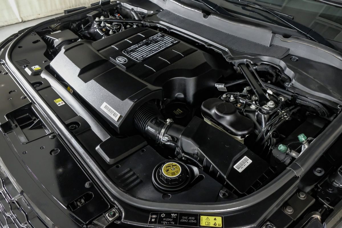 Used 2021 Land Rover Range Rover P525 Westminster Edition image 45