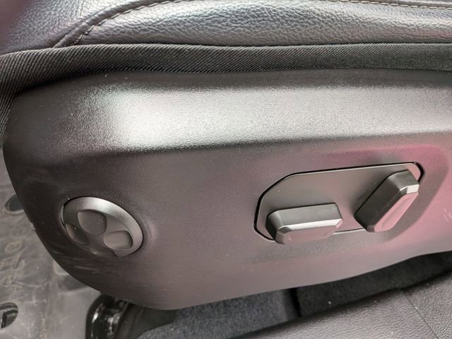 Certified 2024 Jeep Wrangler Sahara w/ Dual Top Group image 10