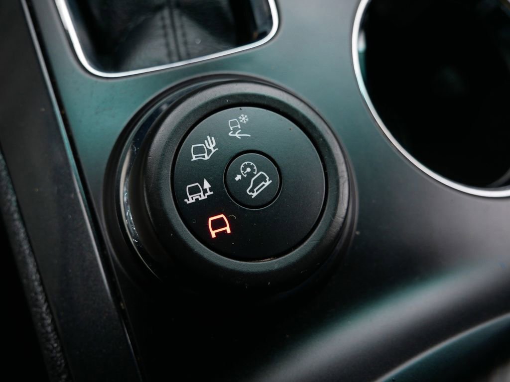 Used 2016 Ford Explorer Limited w/ Equipment Group 301A image 22