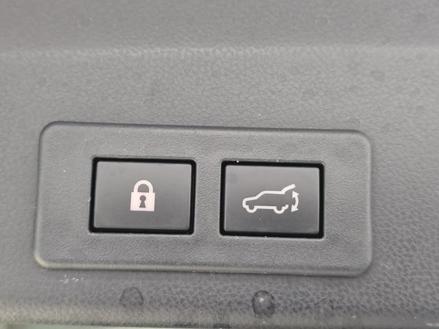 Used 2023 Subaru Ascent Limited AWD/4WD image 39