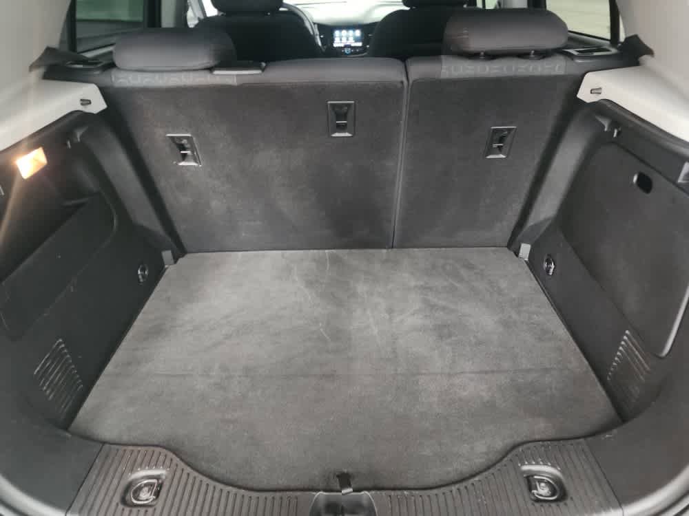 Used 2020 Chevrolet Trax LS w/ Tint and Cruise Package FWD image 28