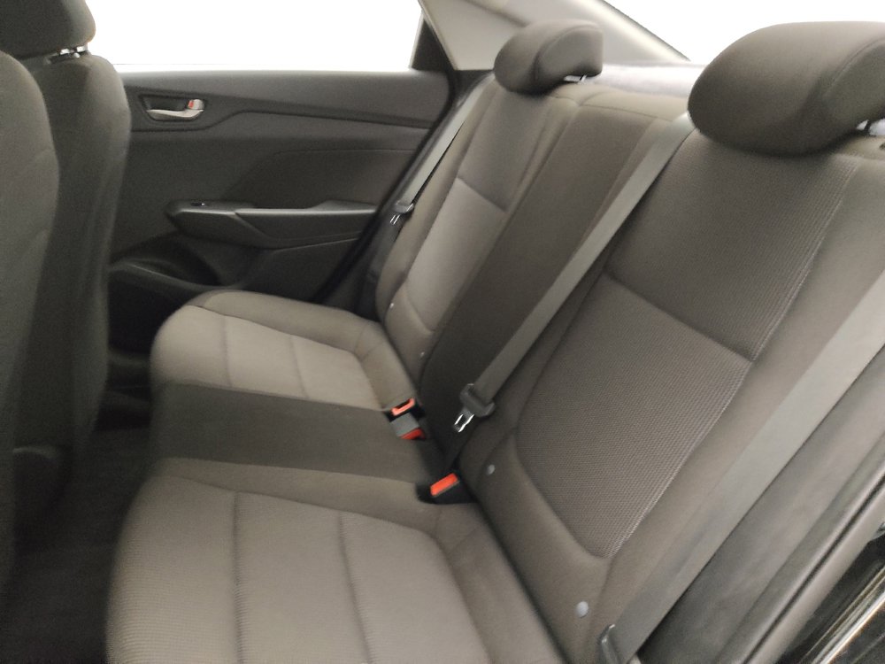 Used 2020 Hyundai Accent SE image 18