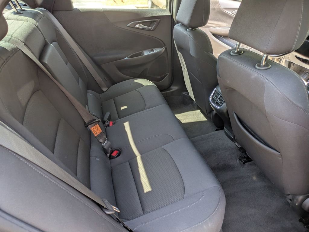 Used 2024 Chevrolet Malibu LT image 27