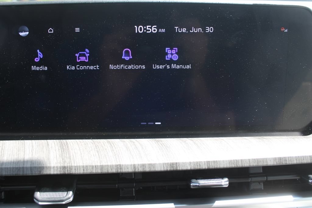 Certified 2024 Kia Telluride EX w/ EX Captain's Chair Package FWD image 49
