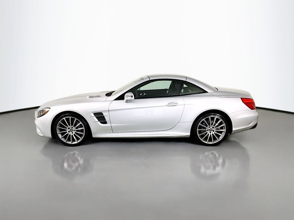 Used 2018 Mercedes-Benz SL 550 image 2