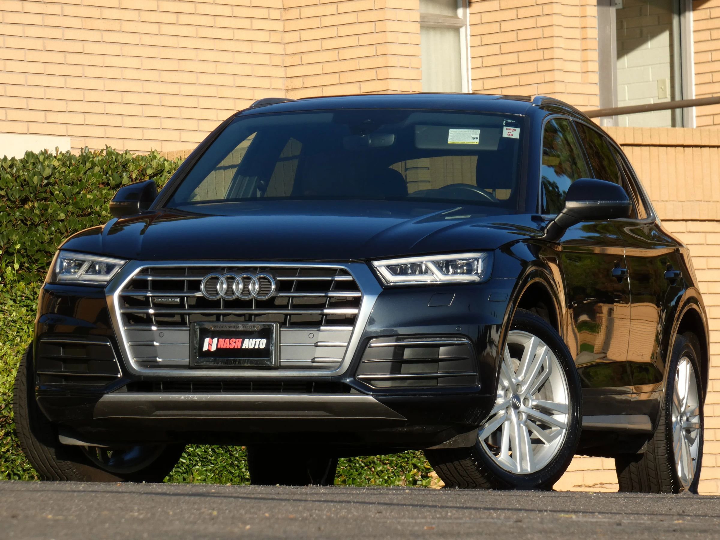 Used 2018 Audi Q5 2.0T Premium Plus w/ Premium Plus Package image 2