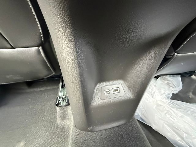 Used 2022 Buick Envision Preferred FWD image 26