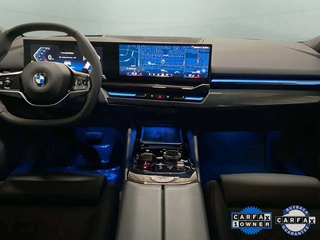 Used 2025 BMW 530i image 11