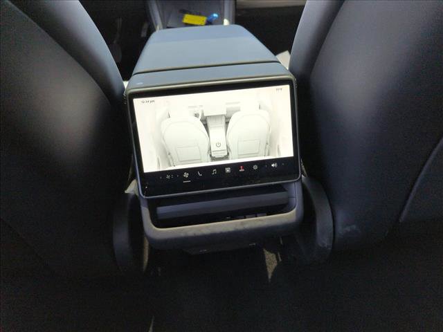 Used 2025 Tesla Model 3 Long Range AWD/4WD image 18