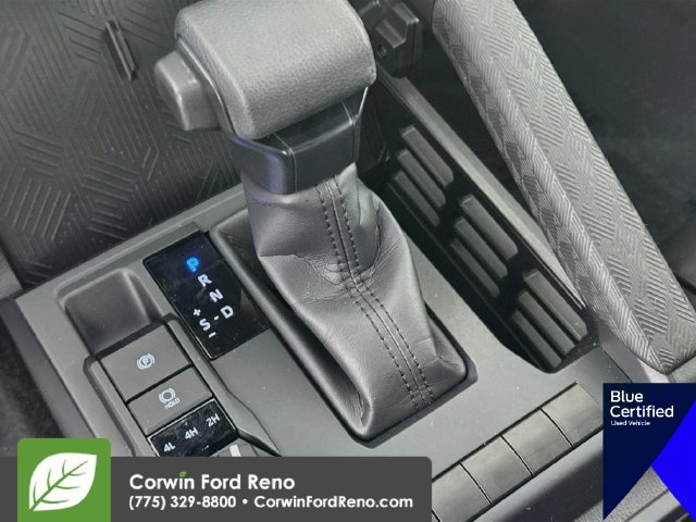 Used 2024 Toyota Tacoma SR AWD/4WD image 21