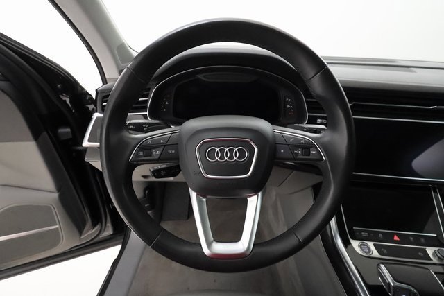 Used 2023 Audi Q7 3.0T Premium Plus image 12