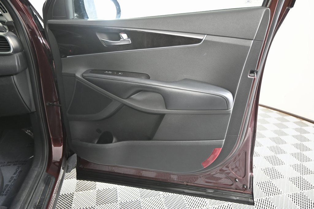 Used 2017 Kia Sorento EX w/ EX Advanced Touring Package image 12