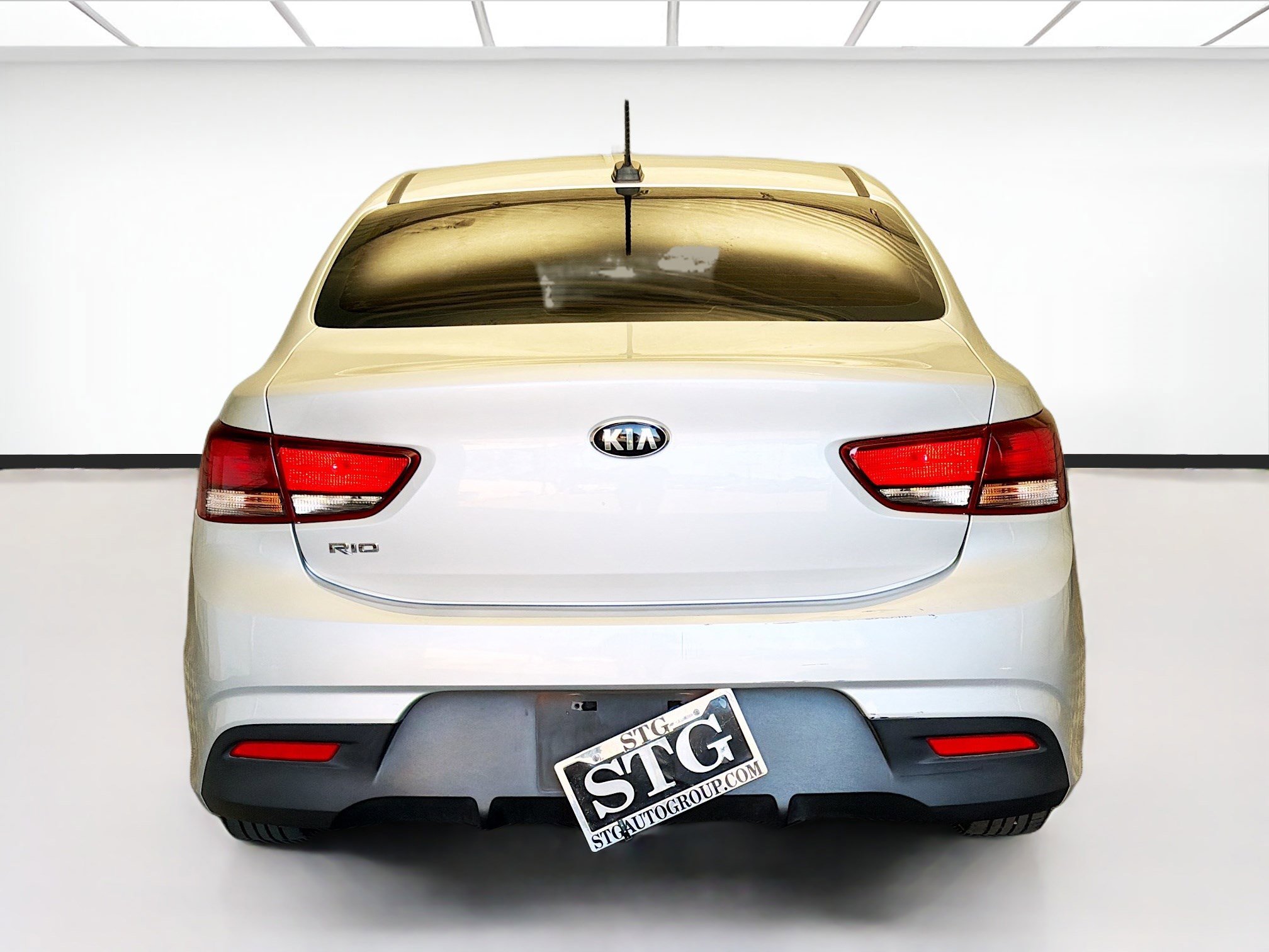 Used 2018 Kia Rio LX image 5