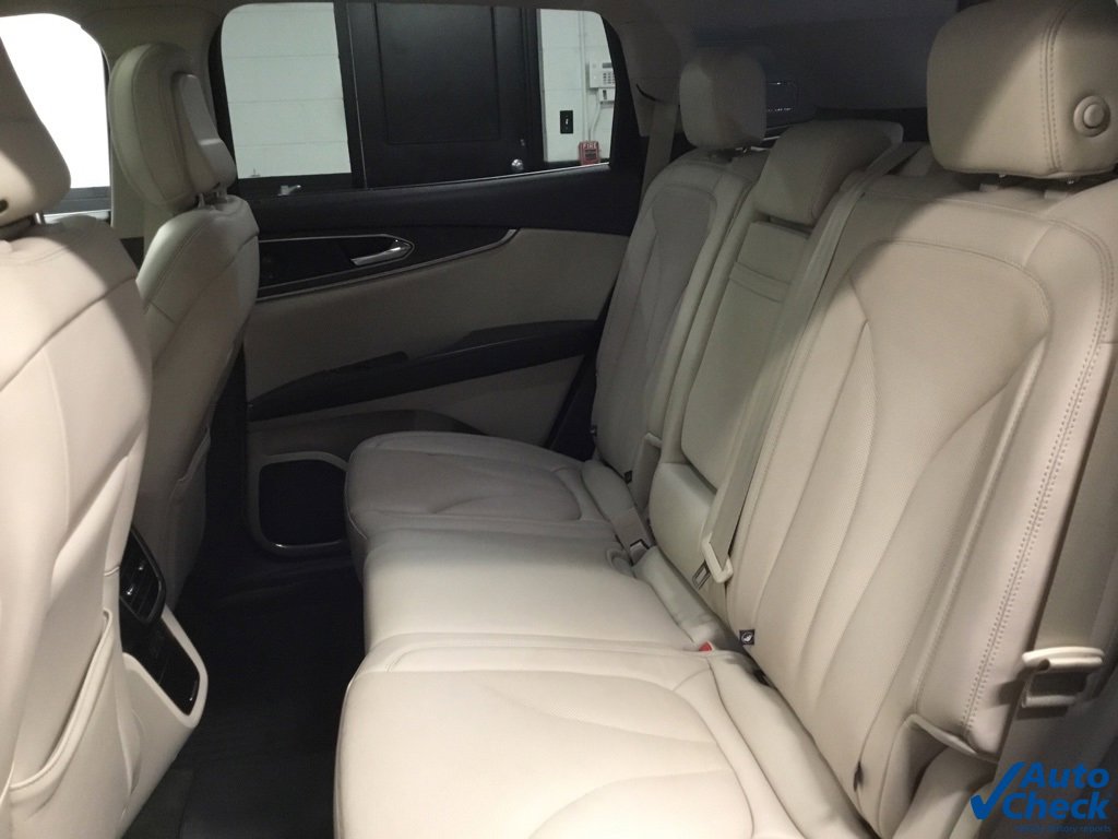 Used 2020 Lincoln Nautilus Reserve image 27