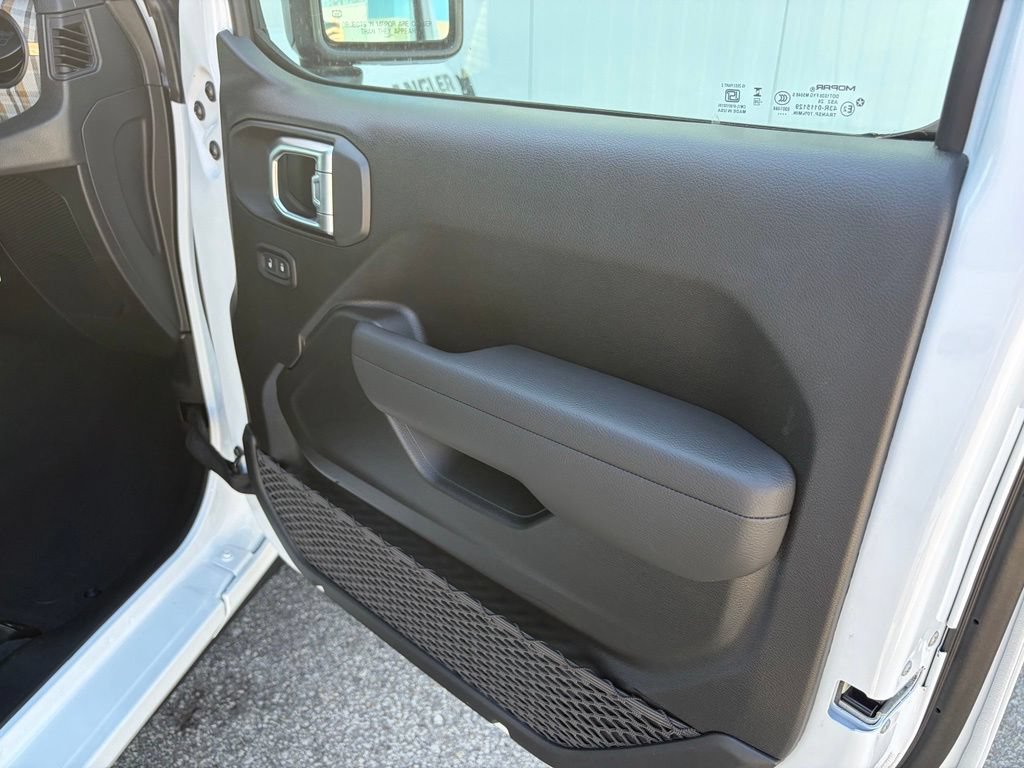 New 2026 Jeep Wrangler Unlimited Sport AWD/4WD image 30