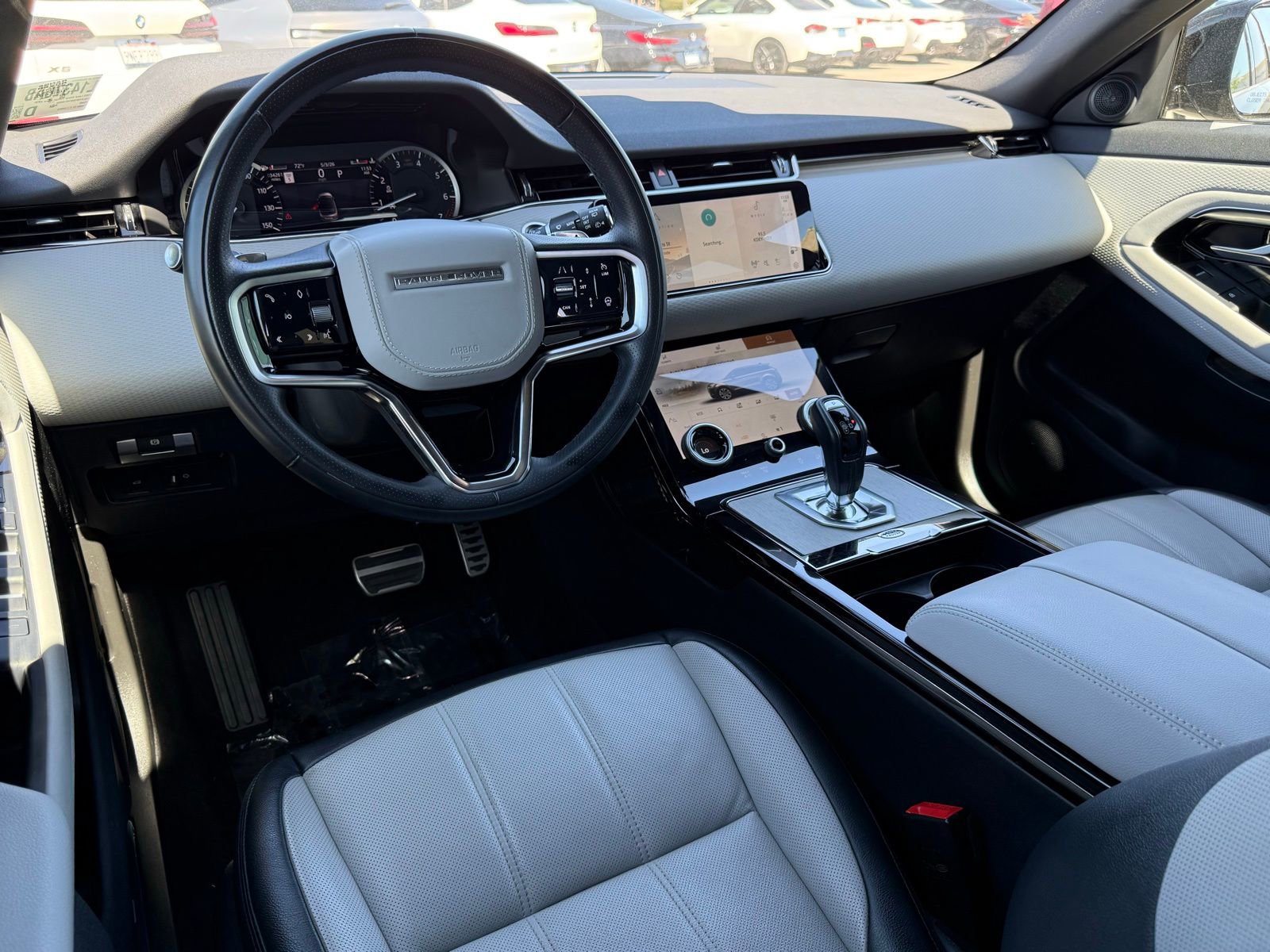 Used 2023 Land Rover Range Rover Evoque R-Dynamic S image 31