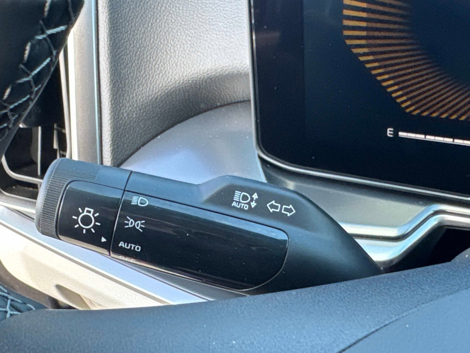 New 2026 Kia Sorento S w/ S Panoramic Sunroof Package FWD image 30