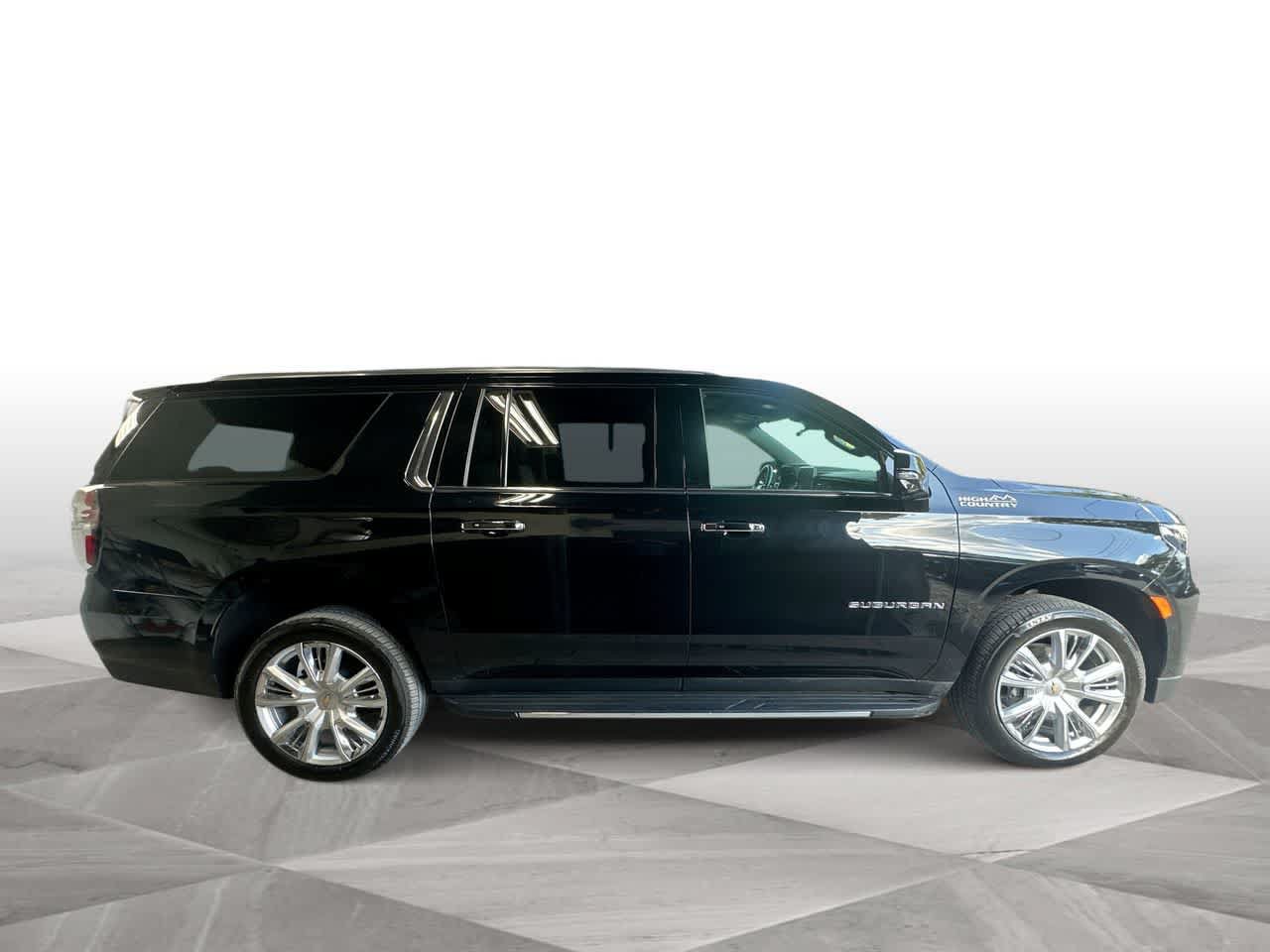 Used 2024 Chevrolet Suburban High Country AWD/4WD image 9