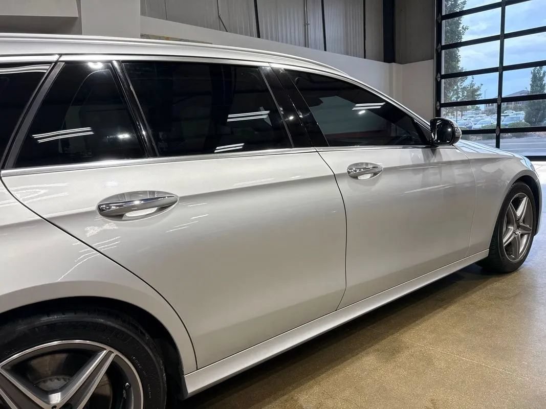 Used 2017 Mercedes-Benz E 400 4MATIC Wagon image 42