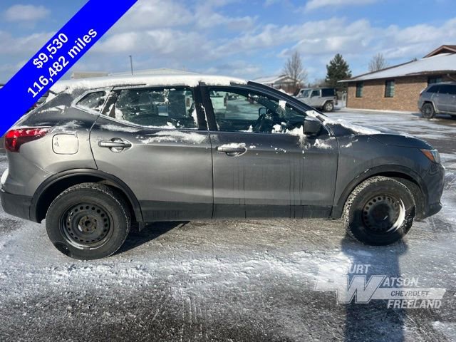 Used 2019 Nissan Rogue Sport S image 7