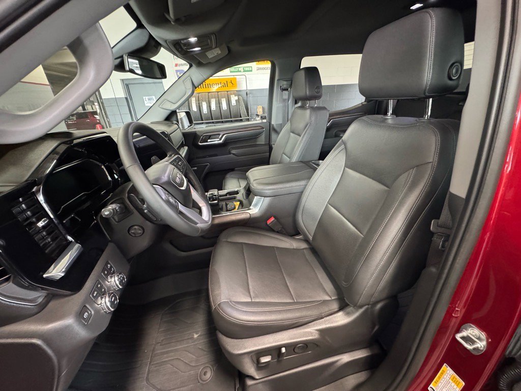 Used 2023 GMC Sierra 1500 SLT w/ SLT Premium Package image 21