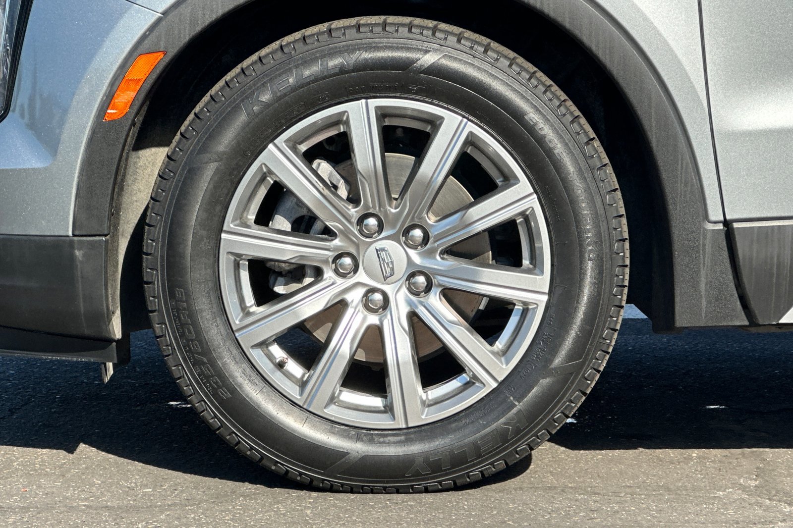 Certified 2023 Cadillac XT4 Premium Luxury image 26