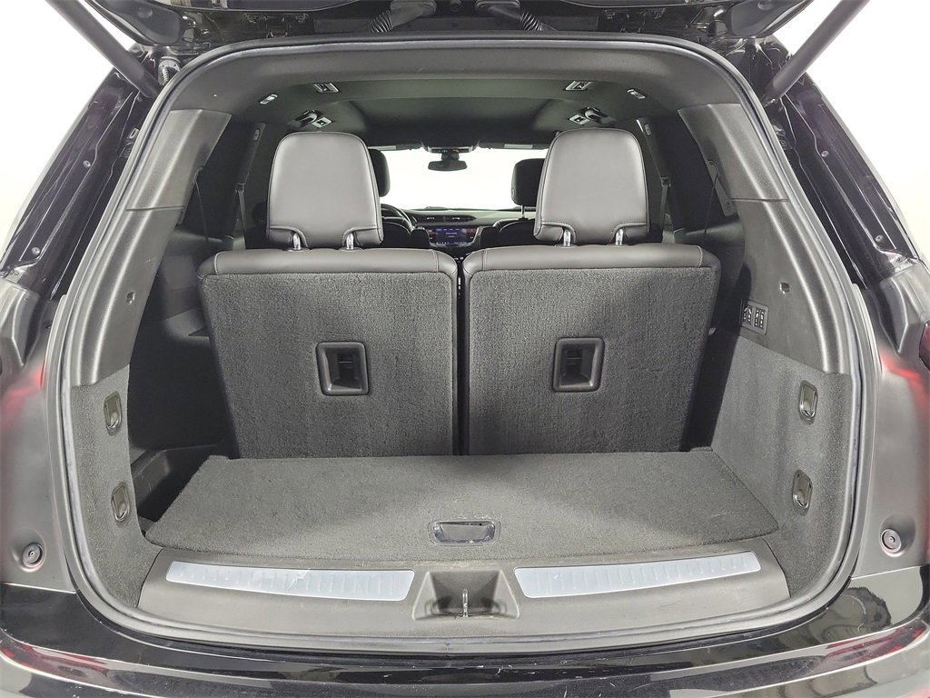 Certified 2023 Cadillac XT6 Premium Luxury image 8