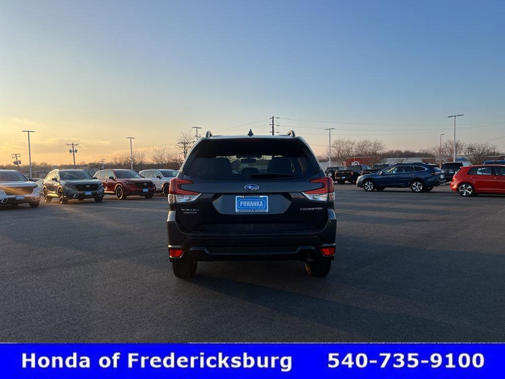 Used 2019 Subaru Forester Premium w/ All-Weather Package image 7