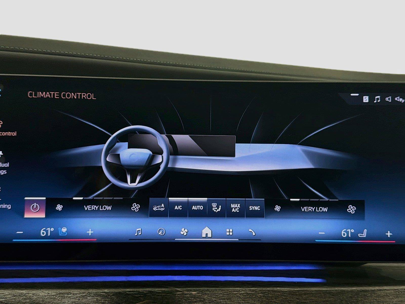 Used 2023 BMW i7 xDrive60 AWD/4WD image 15