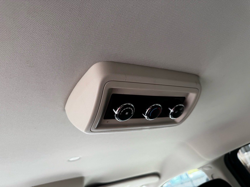 Used 2014 Dodge Grand Caravan SXT w/ Security Group FWD image 16