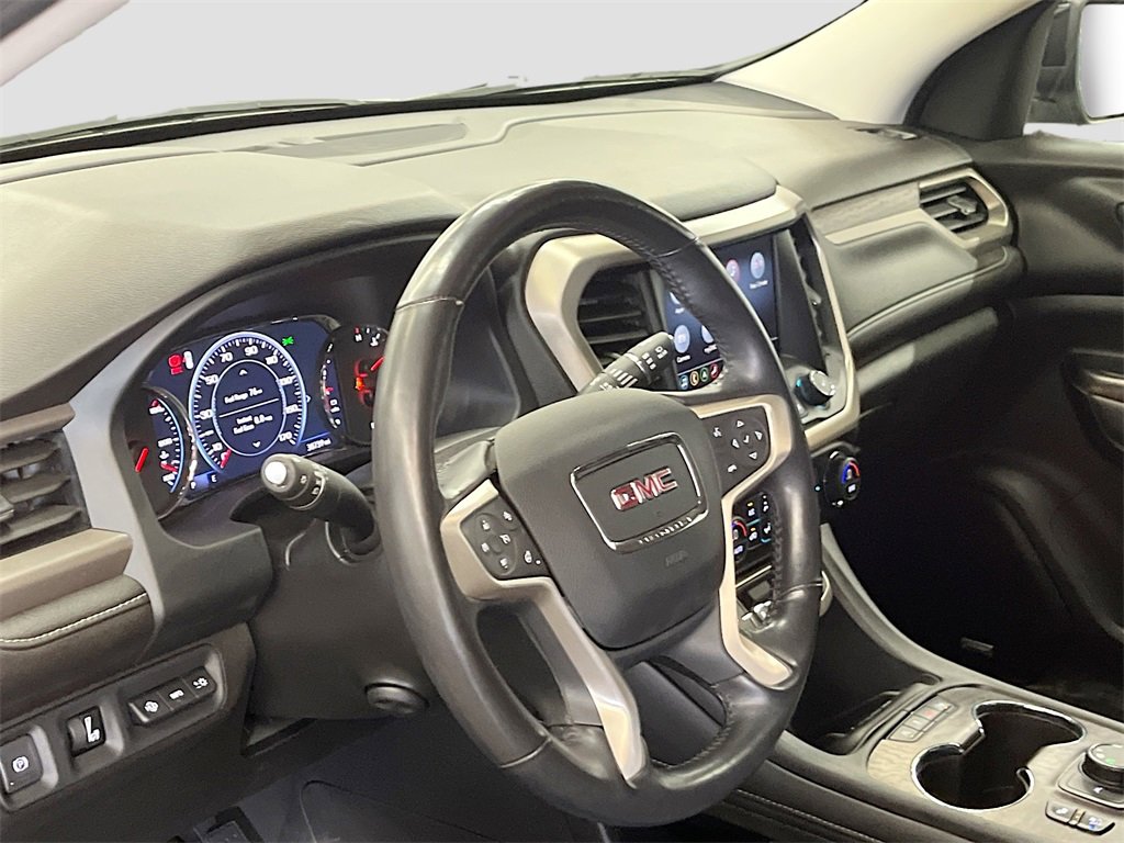 Used 2022 GMC Acadia Denali w/ Denali Ultimate Package image 9