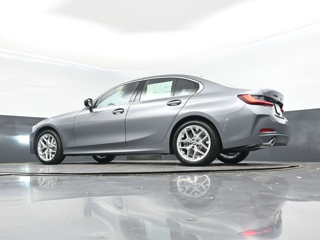 New 2026 BMW 330i Sedan w/ Convenience Package RWD image 41