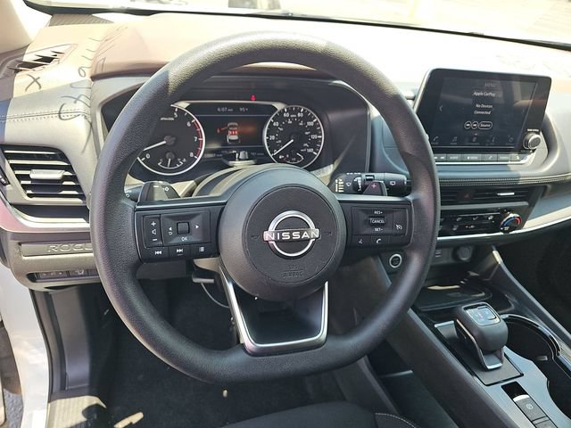 Used 2023 Nissan Rogue S AWD/4WD image 7