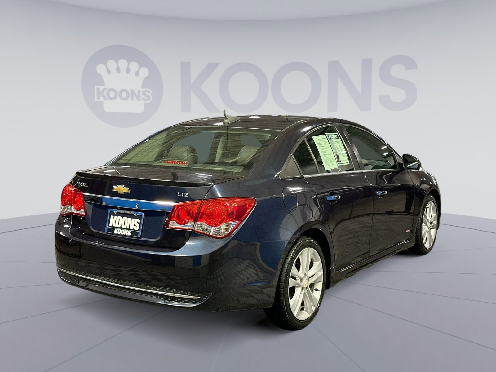 Used 2015 Chevrolet Cruze LTZ w/ Sun, Sound and Sport Package image 7
