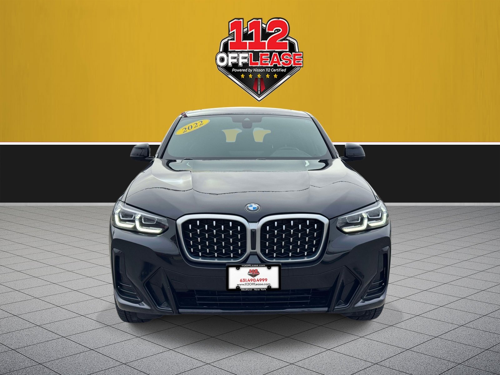 Used 2022 BMW X4 xDrive30i AWD/4WD image 3