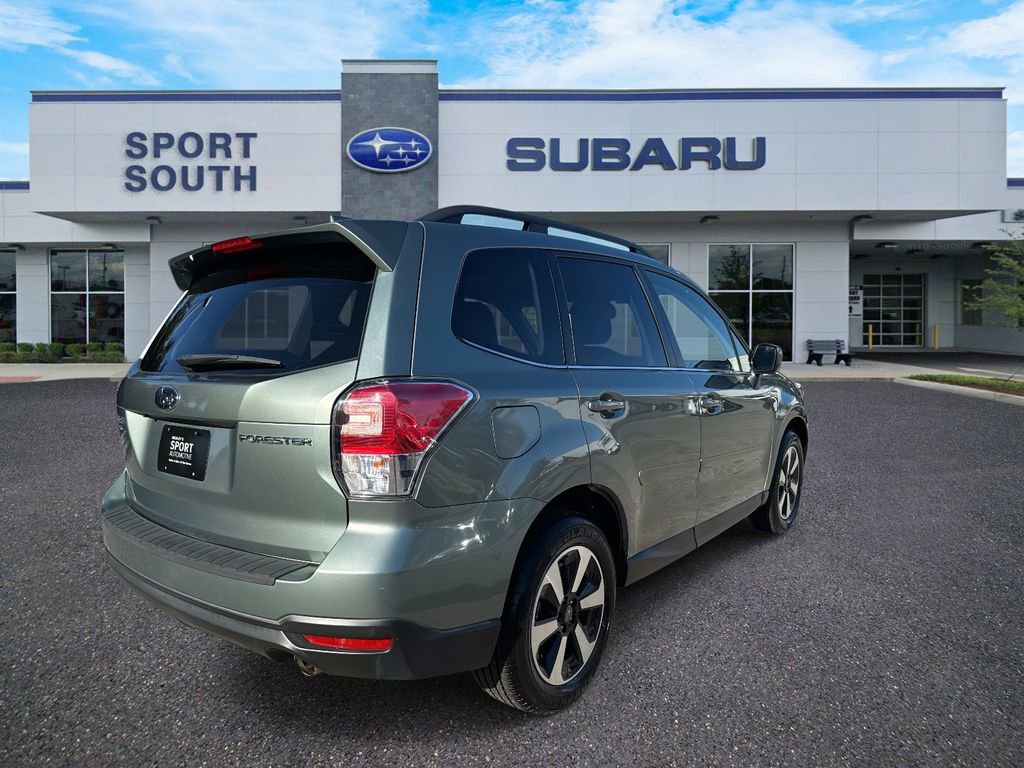Used 2018 Subaru Forester 2.5i Limited image 3
