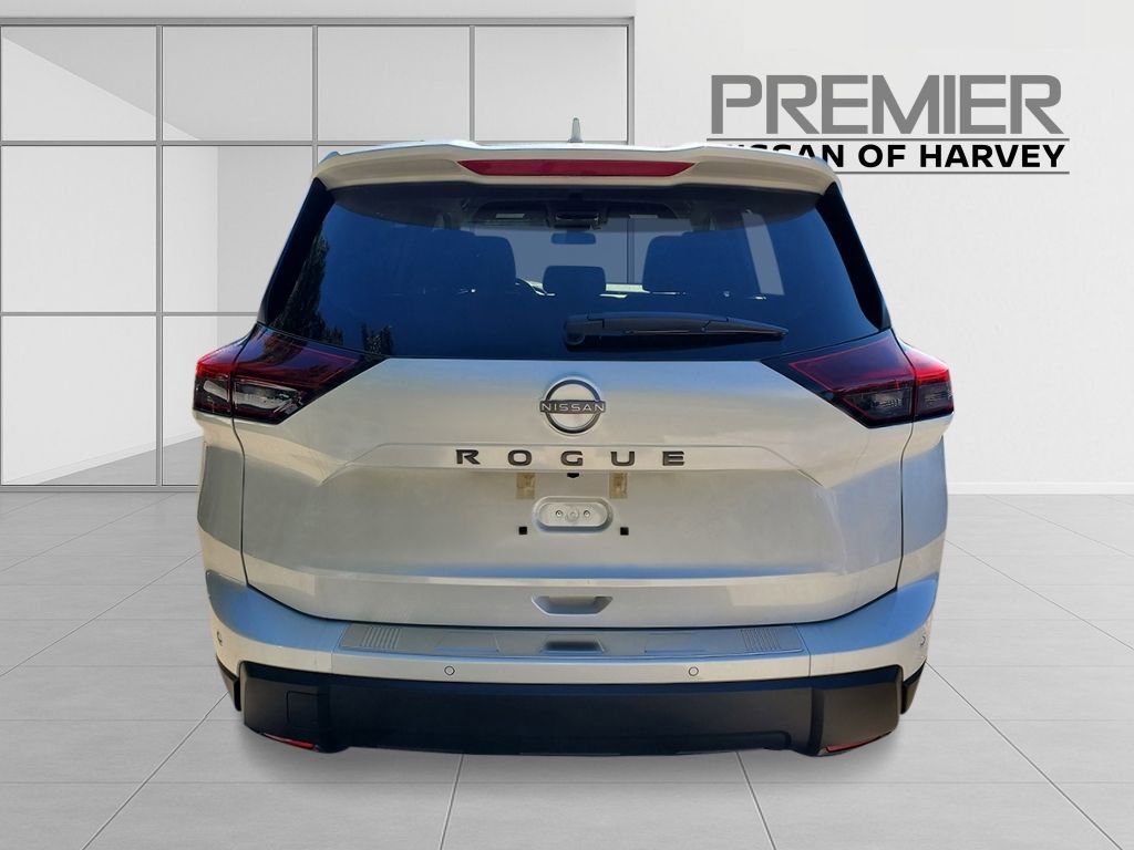 New 2026 Nissan Rogue SV FWD image 5