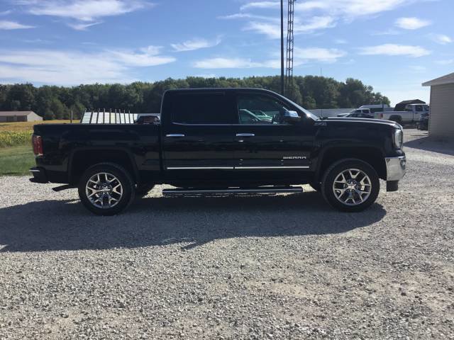 Used 2017 GMC Sierra 1500 SLT w/ SLT Premium Package image 2
