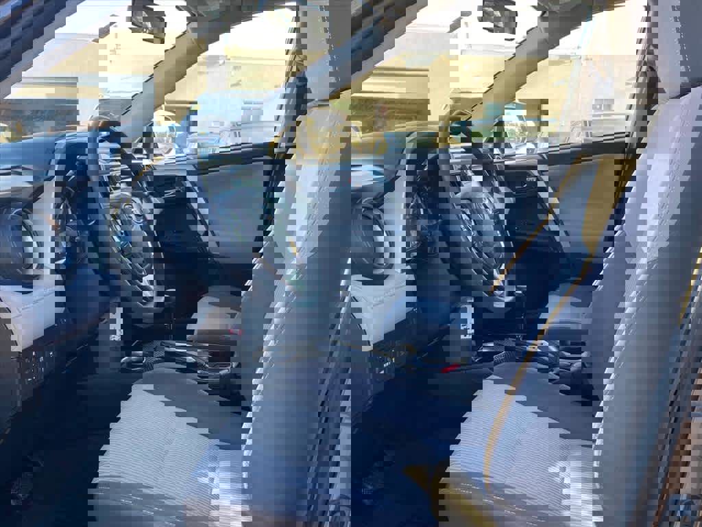 Used 2014 Toyota RAV4 XLE image 13