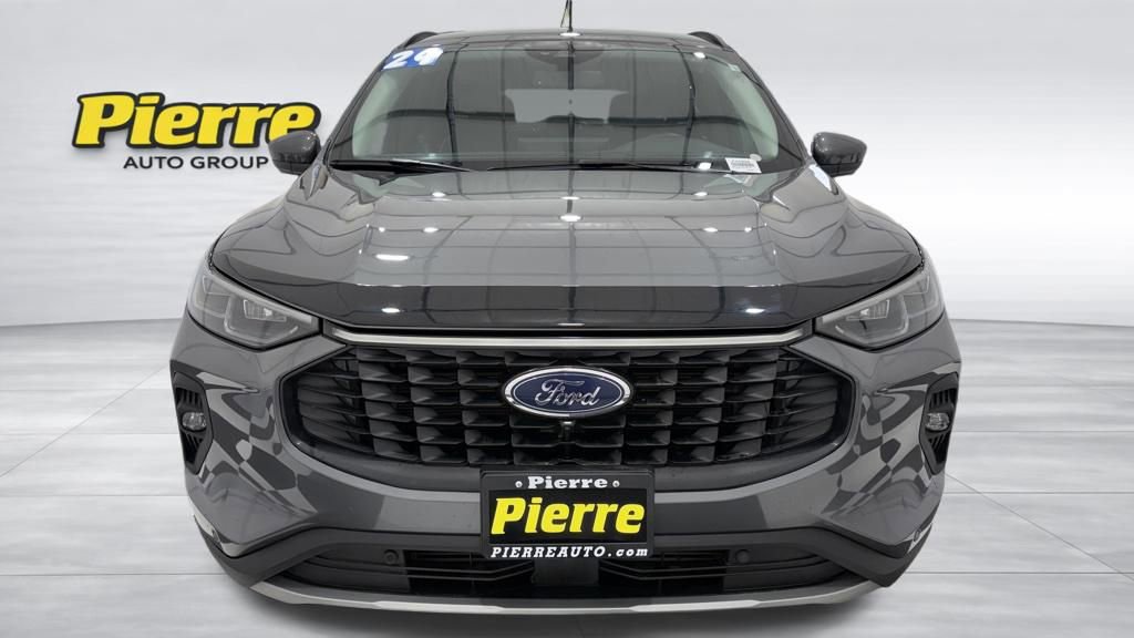 Used 2024 Ford Escape Platinum AWD/4WD image 10
