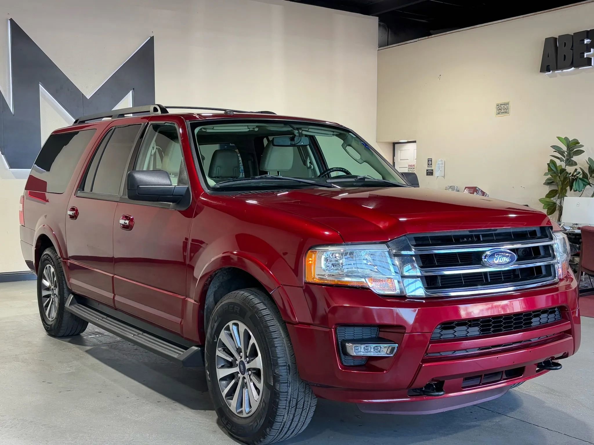 Used 2016 Ford Expedition EL XLT w/ Equipment Group 202A image 2
