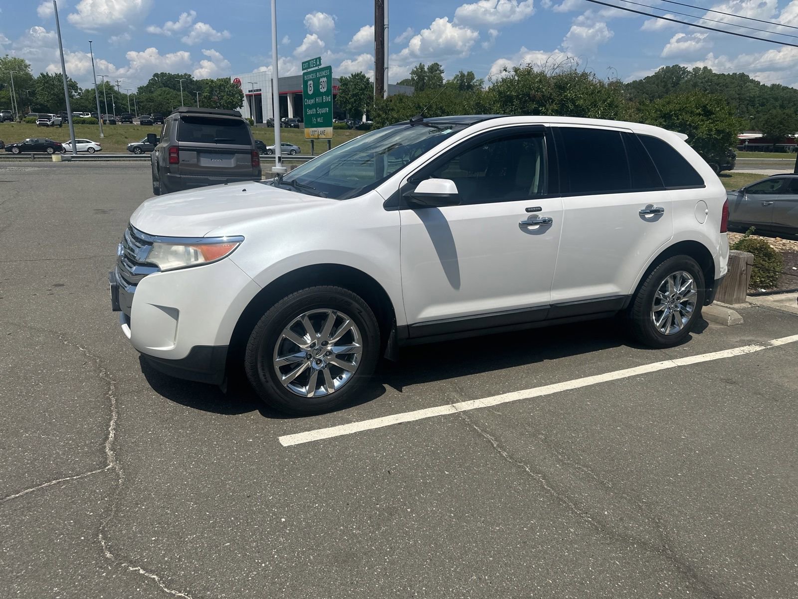 Used 2011 Ford Edge SEL w/ 202A Rapid Spec Order Code FWD image 19